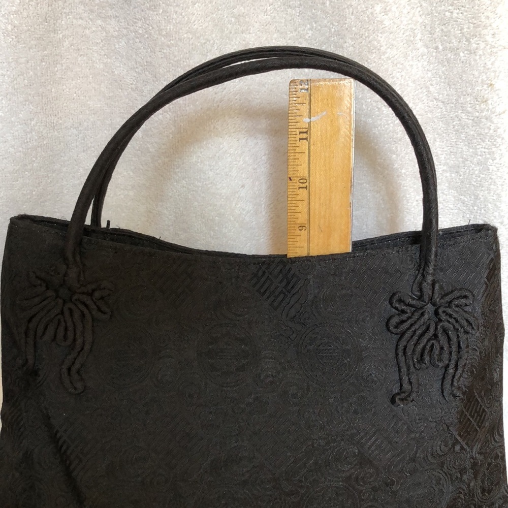 Elegant Black Hobo Bag - Picture 7 of 11